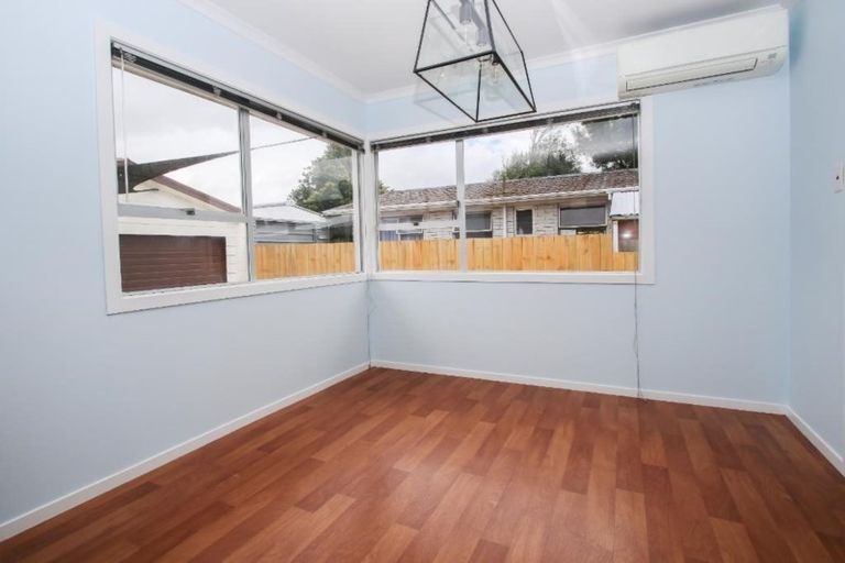 Photo of property in 14 Oakfield Crescent, Pukete, Hamilton, 3200