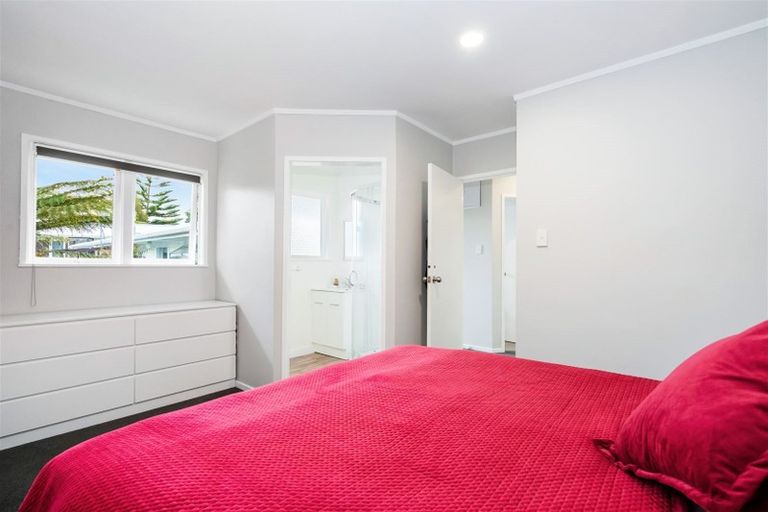 Photo of property in 21 Manapouri Street, Tikipunga, Whangarei, 0112