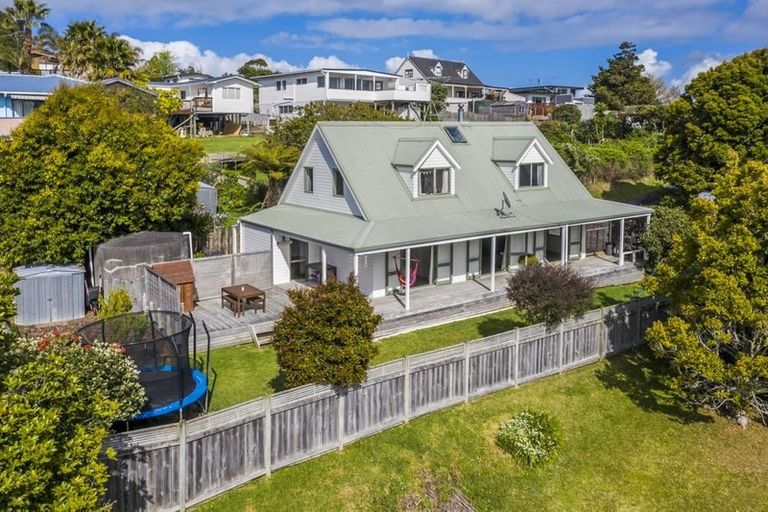 Photo of property in 27 Gledstane Road, Stanmore Bay, Whangaparaoa, 0932