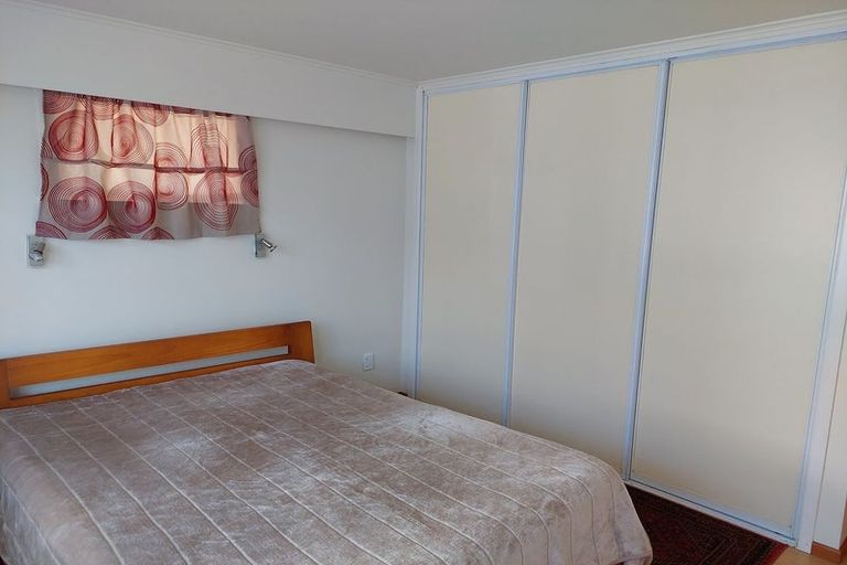 Photo of property in 73 Tiraumea Drive, Pakuranga, Auckland, 2010