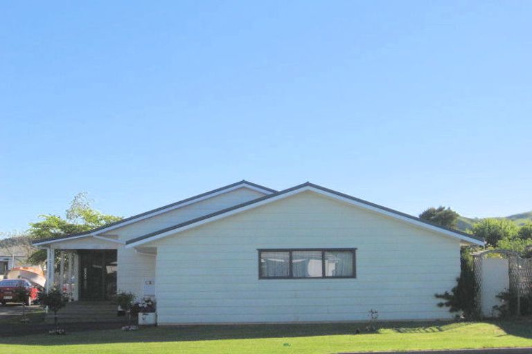 Photo of property in 28 Huxley Road, Outer Kaiti, Gisborne, 4010