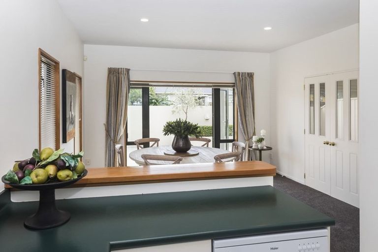 Photo of property in 1/21 Kilmarnock Street, Riccarton, Christchurch, 8011