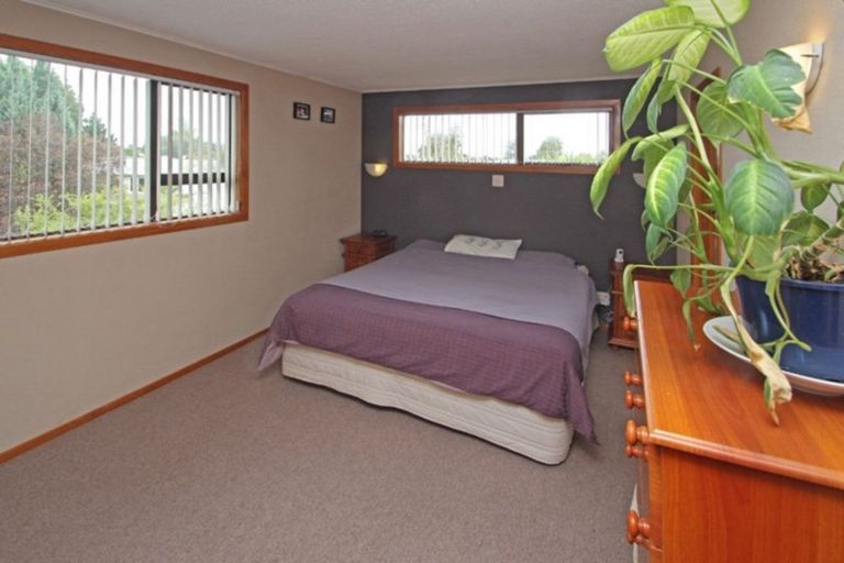 Photo of property in 9 Bennett Place, Onekawa, Napier, 4110