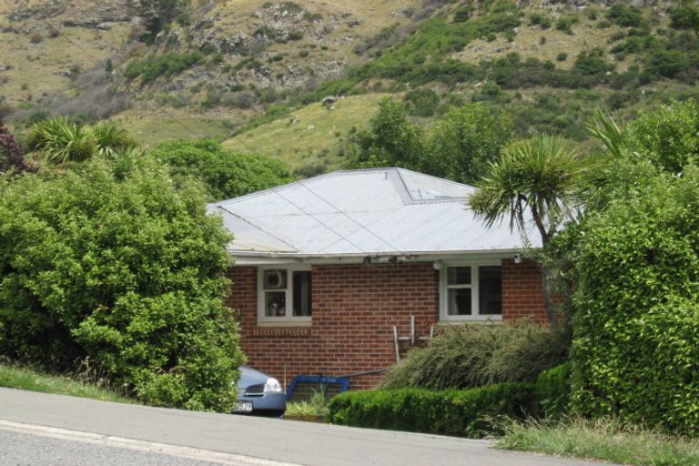 Photo of property in 12 Evans Pass Road, Sumner, Christchurch, 8081