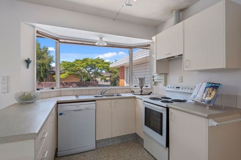 Photo of property in 17a Wanaka Place, Mairehau, Christchurch, 8052