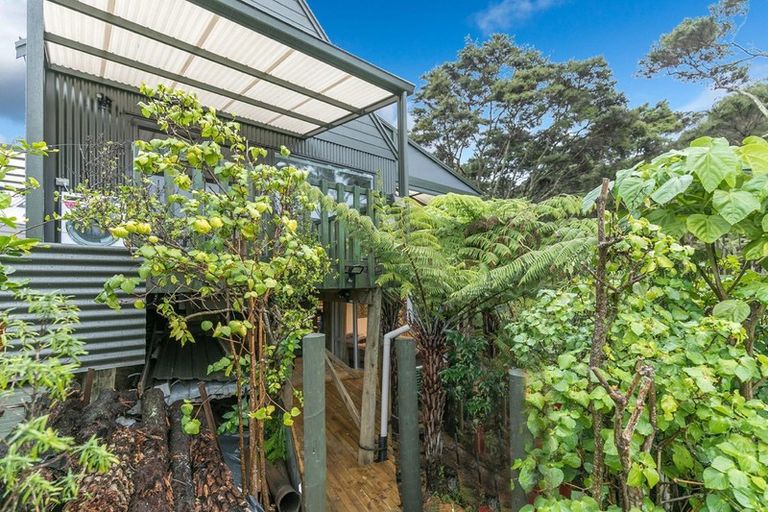 Photo of property in 100c Greenslade Road, Raglan, 3295