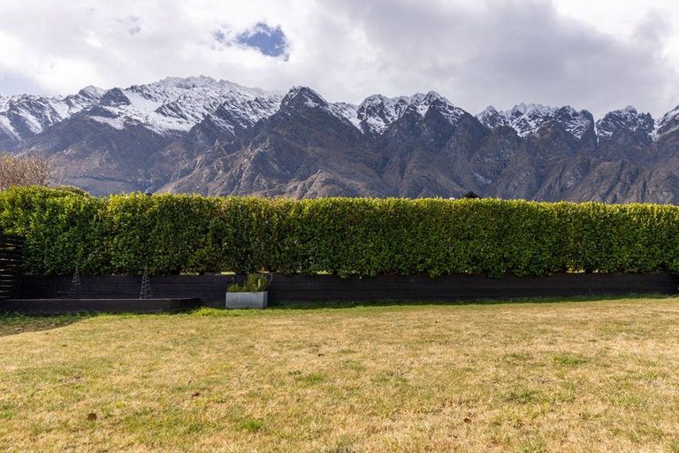 Photo of property in 15 Ellesmere Avenue, Jacks Point, Queenstown, 9371