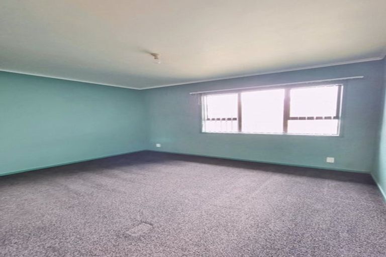 Photo of property in 51 Clevedon Road, Papakura, 2110
