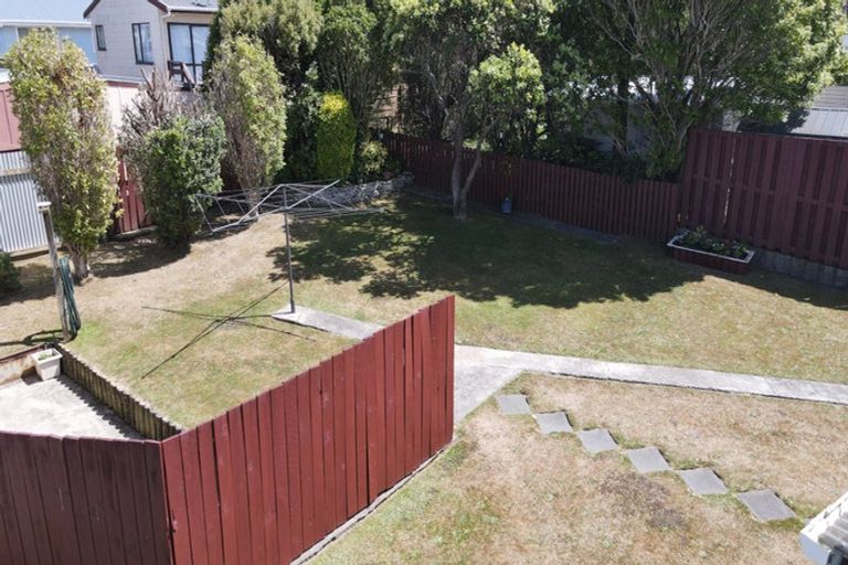 Photo of property in 9 Arero Place, Titahi Bay, Porirua, 5022