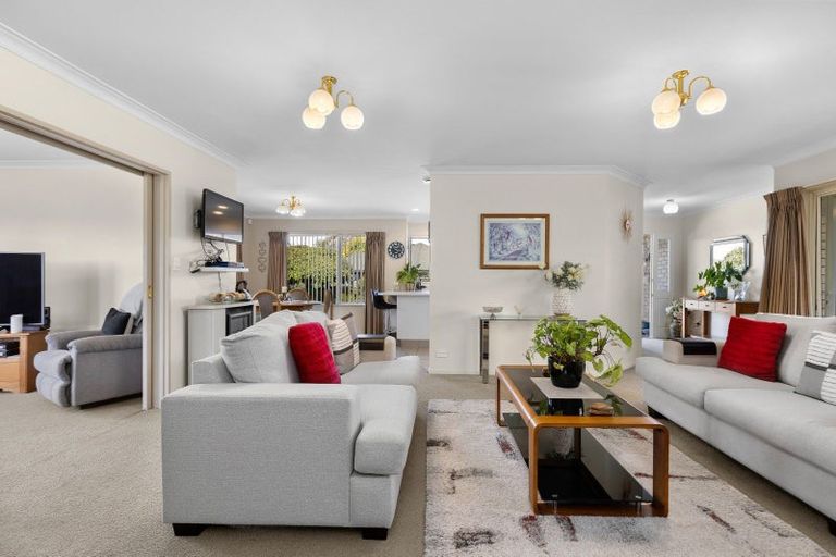 Photo of property in 28 Addison Street, Leamington, Cambridge, 3432