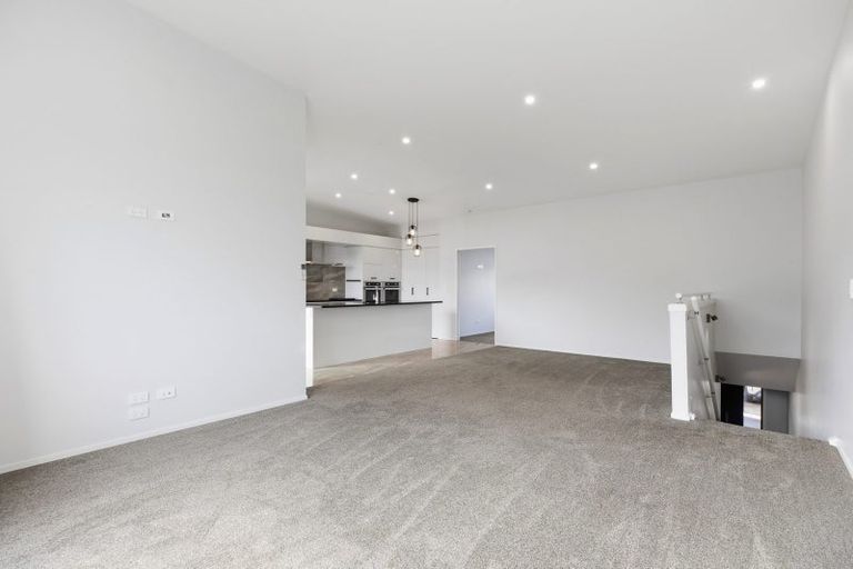 Photo of property in 34 Tory Way, Omokoroa, 3114