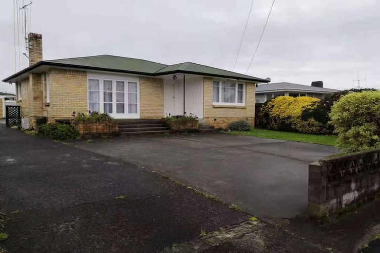 Photo of property in 14 Carrington Avenue, Hillcrest, Hamilton, 3216