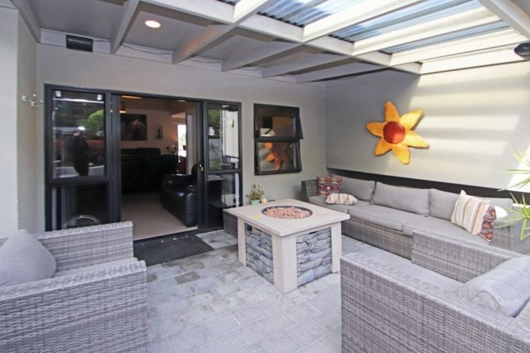 Photo of property in 26 Cumberland Rise, Taradale, Napier, 4112