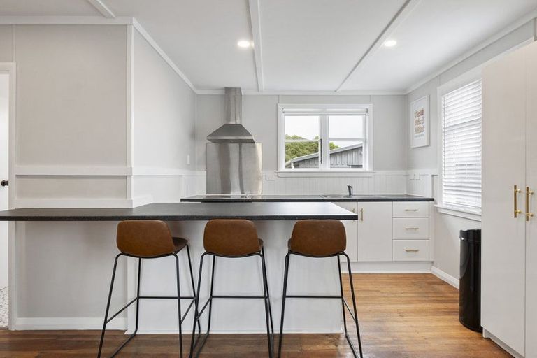 Photo of property in 20 Tweed Street, Roslyn, Palmerston North, 4414