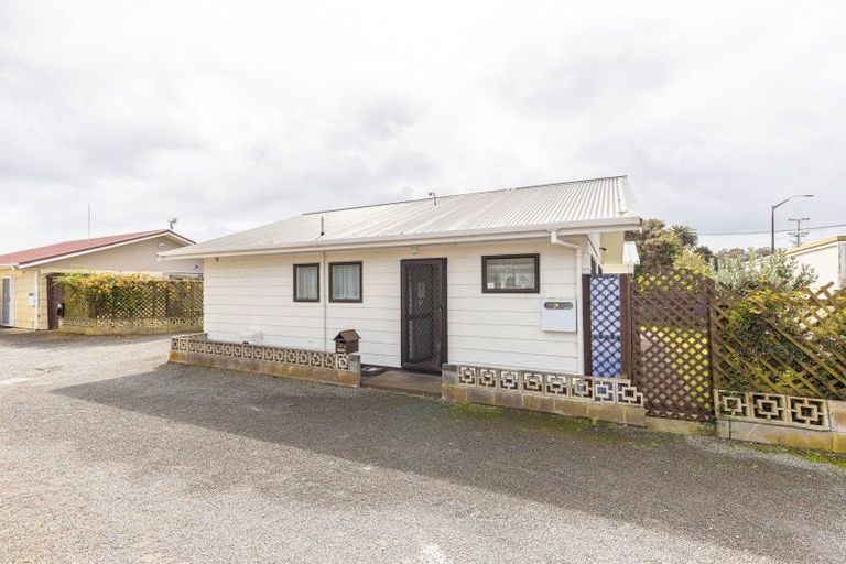 Photo of property in 17b Totara Street, Tawhero, Whanganui, 4501