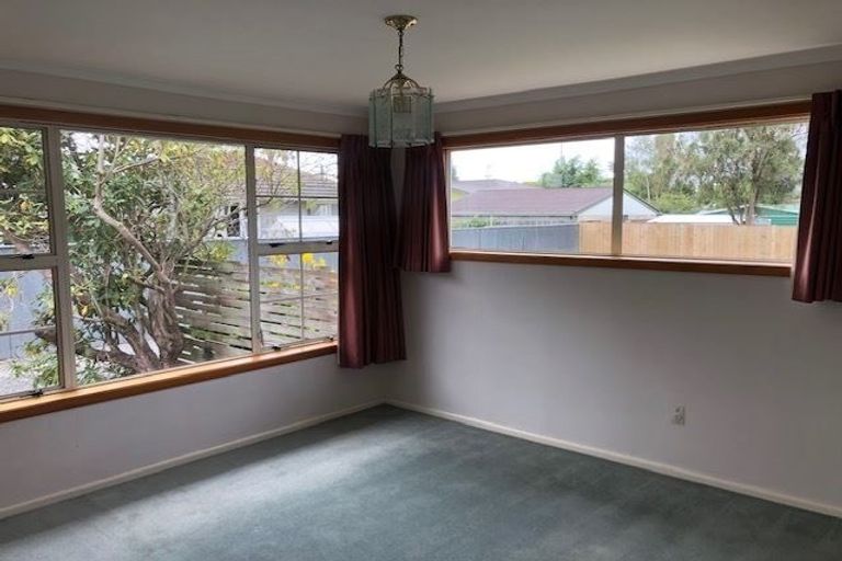 Photo of property in 20 Rathlin Street, Redwood, Christchurch, 8051