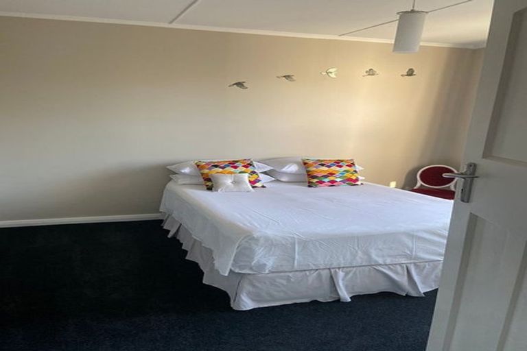 Photo of property in 74 Naples Street, Martinborough, 5711