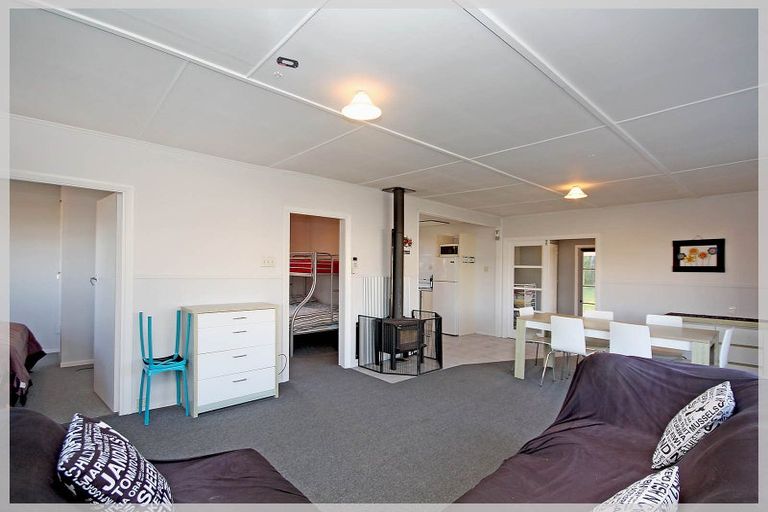 Photo of property in 13 Dewe Terrace, Foxton Beach, Foxton, 4815