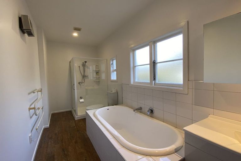 Photo of property in 155 Estuary Road, South New Brighton, Christchurch, 8062