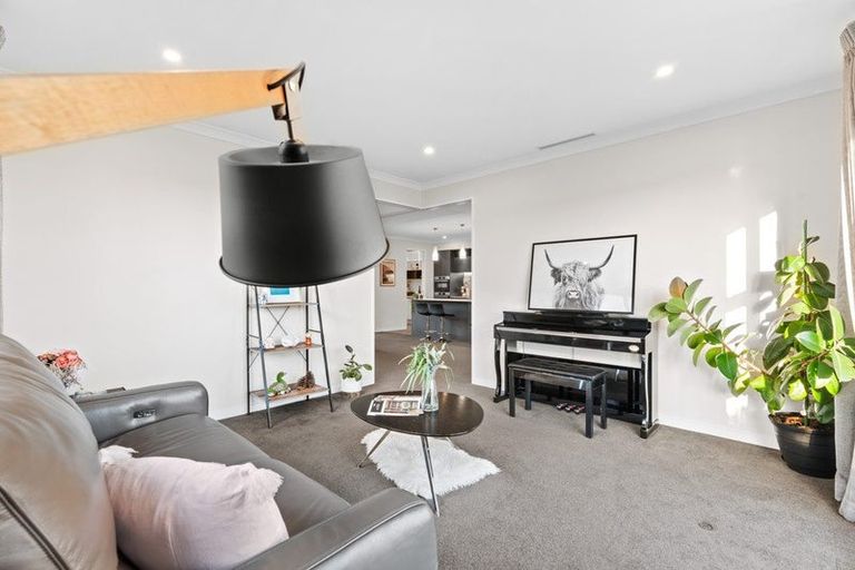 Photo of property in 55 Prestons Park Drive, Marshland, Christchurch, 8083