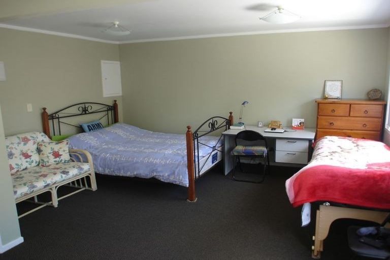 Photo of property in 4/33 Rodney Street, Howick, Auckland, 2014