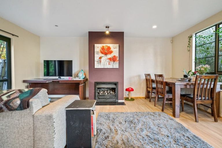 Photo of property in 28e Glenorchy Street, Glen Eden, Auckland, 0602