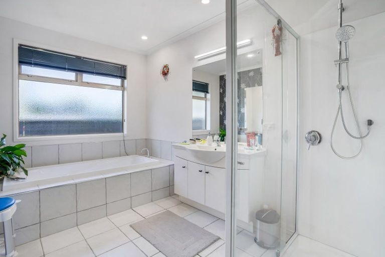 Photo of property in 109 Park Street, Winton, 9720