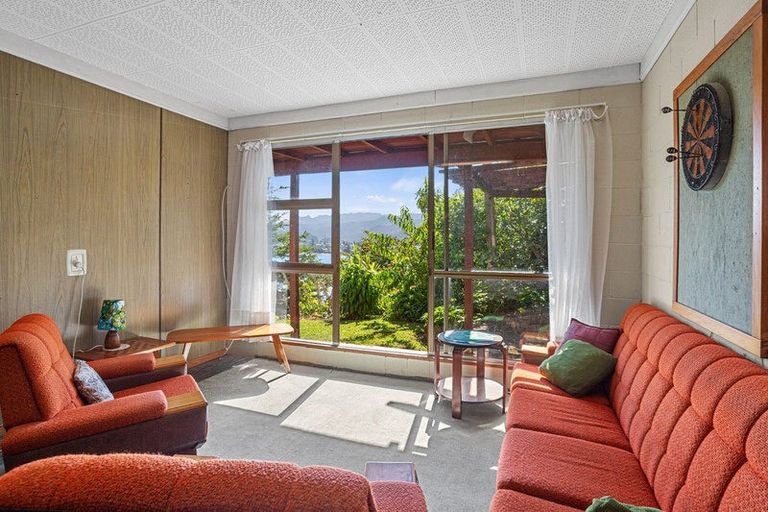 Photo of property in 118 Paku Drive, Tairua, 3508