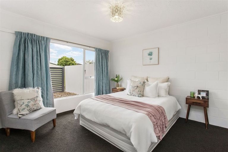 Photo of property in 48b Victoria Street, Rangiora, 7400