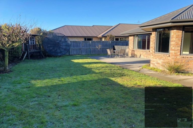 Photo of property in 12 Felicitas Grove, Aidanfield, Christchurch, 8025