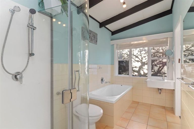 Photo of property in 2 Russell Avenue, Te Aroha, 3320