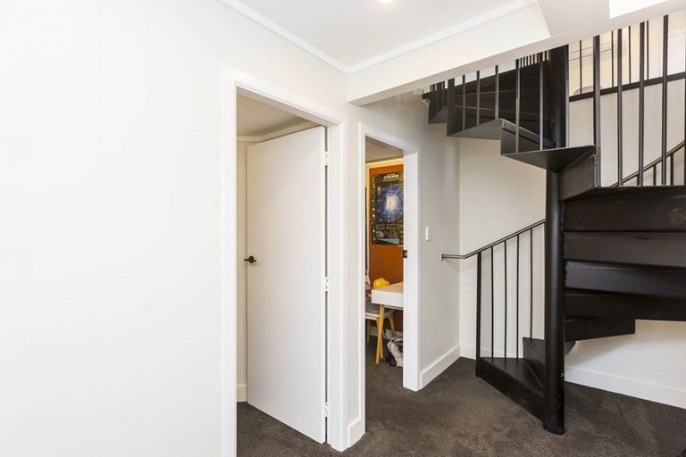 Photo of property in 55 Sunbrae Drive, Silverstream, Upper Hutt, 5019