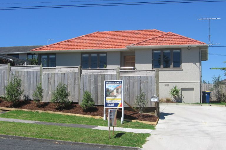 Photo of property in 2/20 Stanley Avenue, Milford, Auckland, 0620