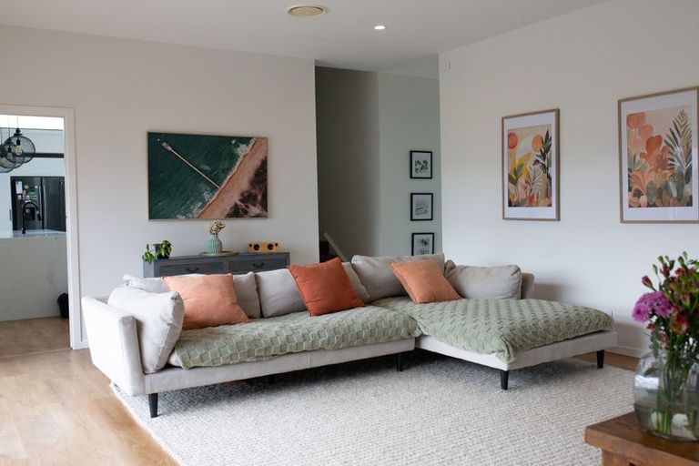 Photo of property in 35 Paetawa Road, Peka Peka, Waikanae, 5391