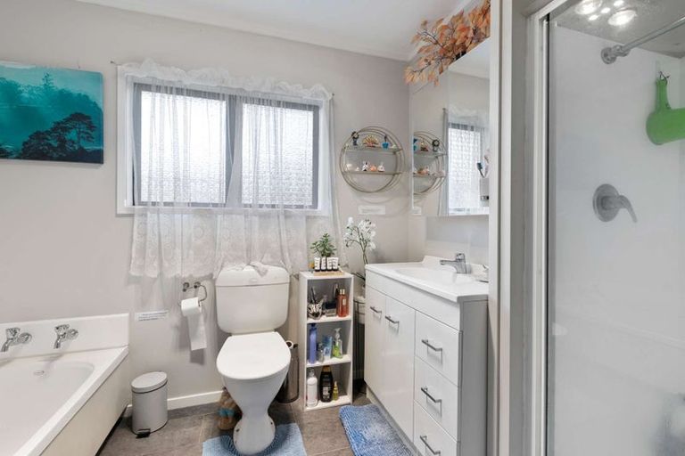 Photo of property in 8 Mcewan Place, Fitzroy, Hamilton, 3206