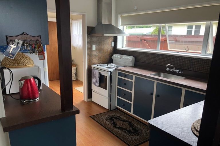 Photo of property in 70 Cutts Road, Russley, Christchurch, 8042