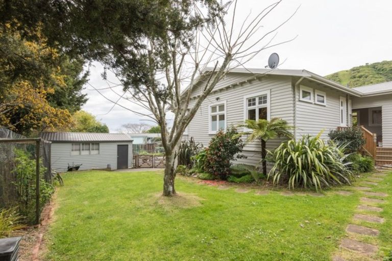 Photo of property in 38 Rainbow Drive, Atawhai, Nelson, 7010