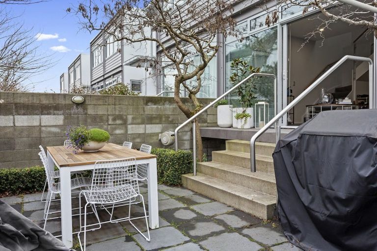 Photo of property in 6/77 Carlton Mill Road, Merivale, Christchurch, 8014