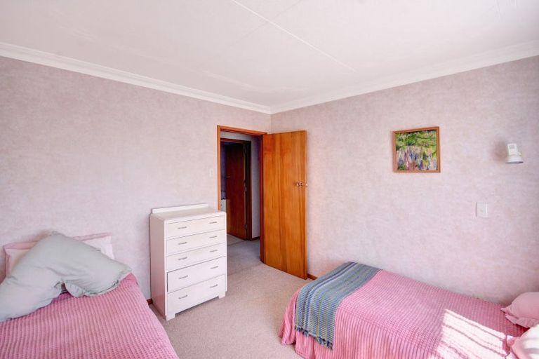 Photo of property in 20 Kinmont Crescent, Kinmont Park, Mosgiel, 9024
