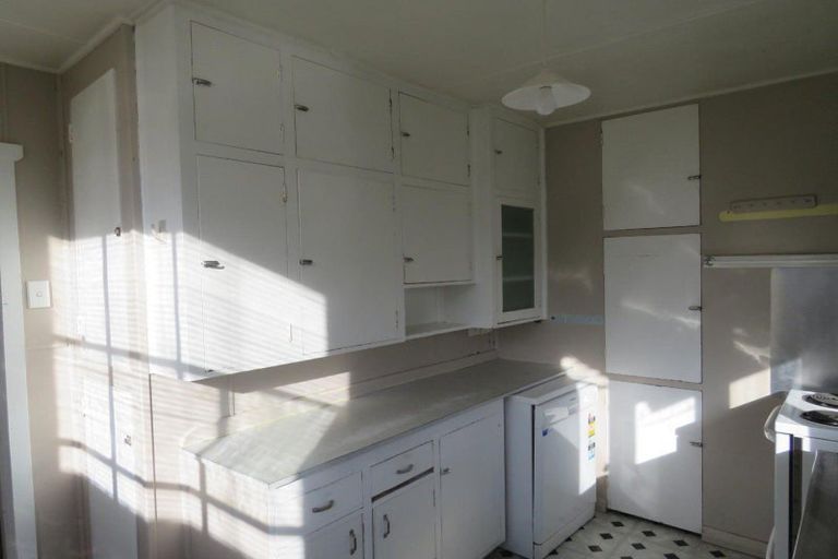 Photo of property in 40 Hine Street, New Plymouth, 4310