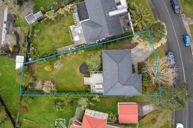 Photo of property in 25 Agincourt Street, Glenfield, Auckland, 0629