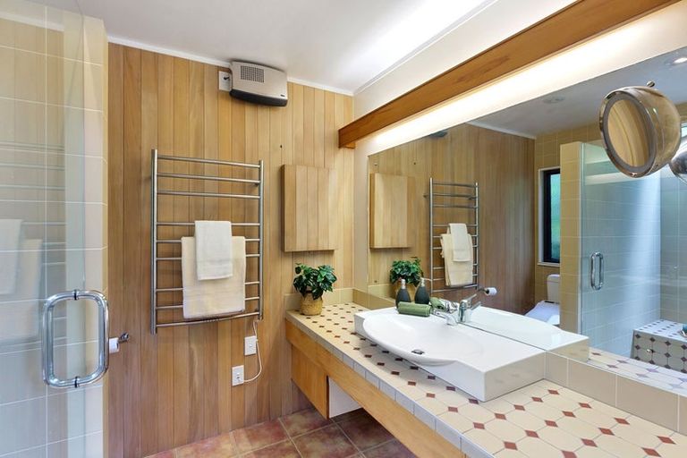 Photo of property in 173 Te Moana Road, Waikanae, 5036