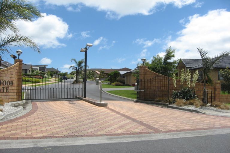 Photo of property in 229 Wellington Street, Pukekohe, 2120