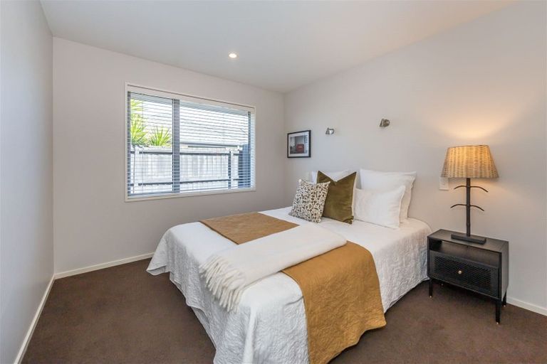 Photo of property in 2 Levinge Lane, Hillmorton, Christchurch, 8024