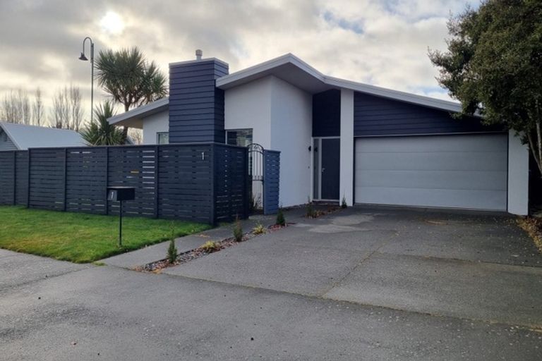 Photo of property in 1 Millpark Place, Northwood, Christchurch, 8051