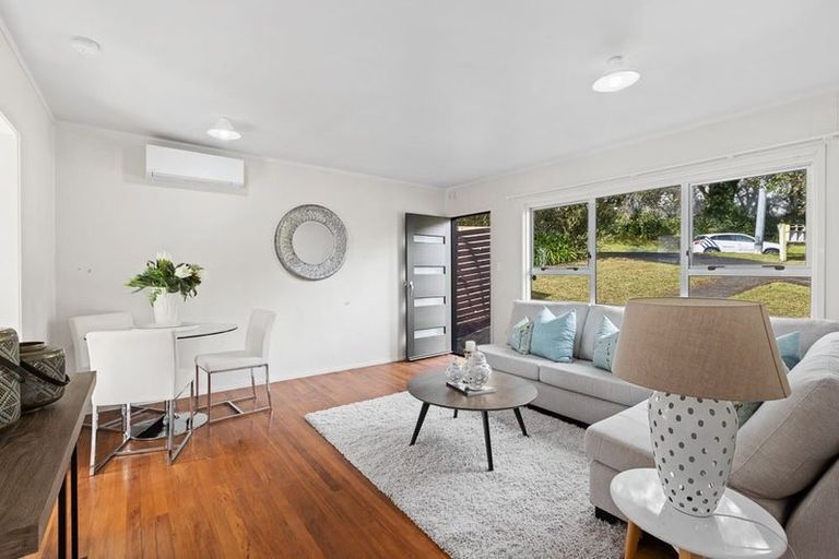 Photo of property in 1/34 Mayfield Road, Glenfield, Auckland, 0629