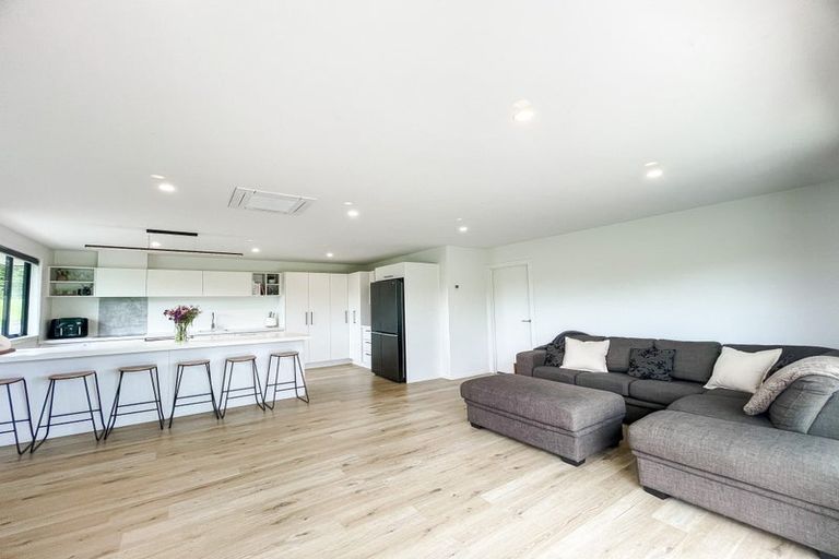 Photo of property in 11 Edinburgh Street, Green Island, Dunedin, 9018