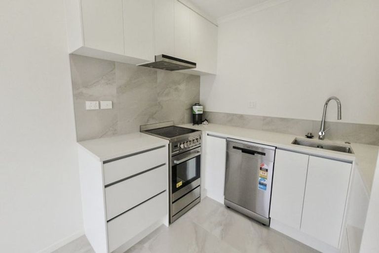 Photo of property in 34 William Paul Street, Cambridge, 3434