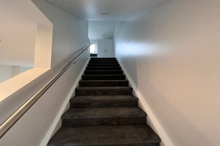 Photo of property in 2/14 Biddle Crescent, Taita, Lower Hutt, 5011