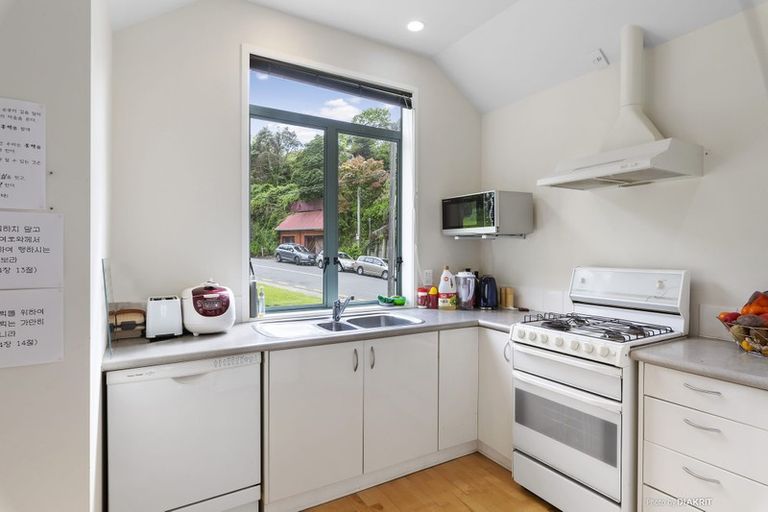 Photo of property in 12/93a Kelburn Parade, Kelburn, Wellington, 6012